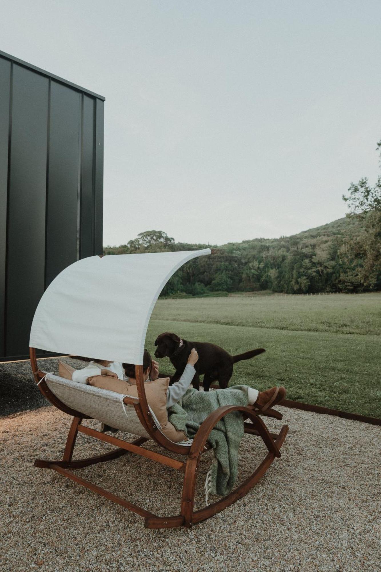 Vibe Luxury Cabins Арнуэро Экстерьер фото